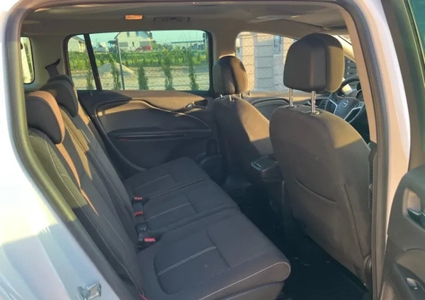 Opel Zafira cena 34900 przebieg: 190000, rok produkcji 2014 z Zambrów małe 301
